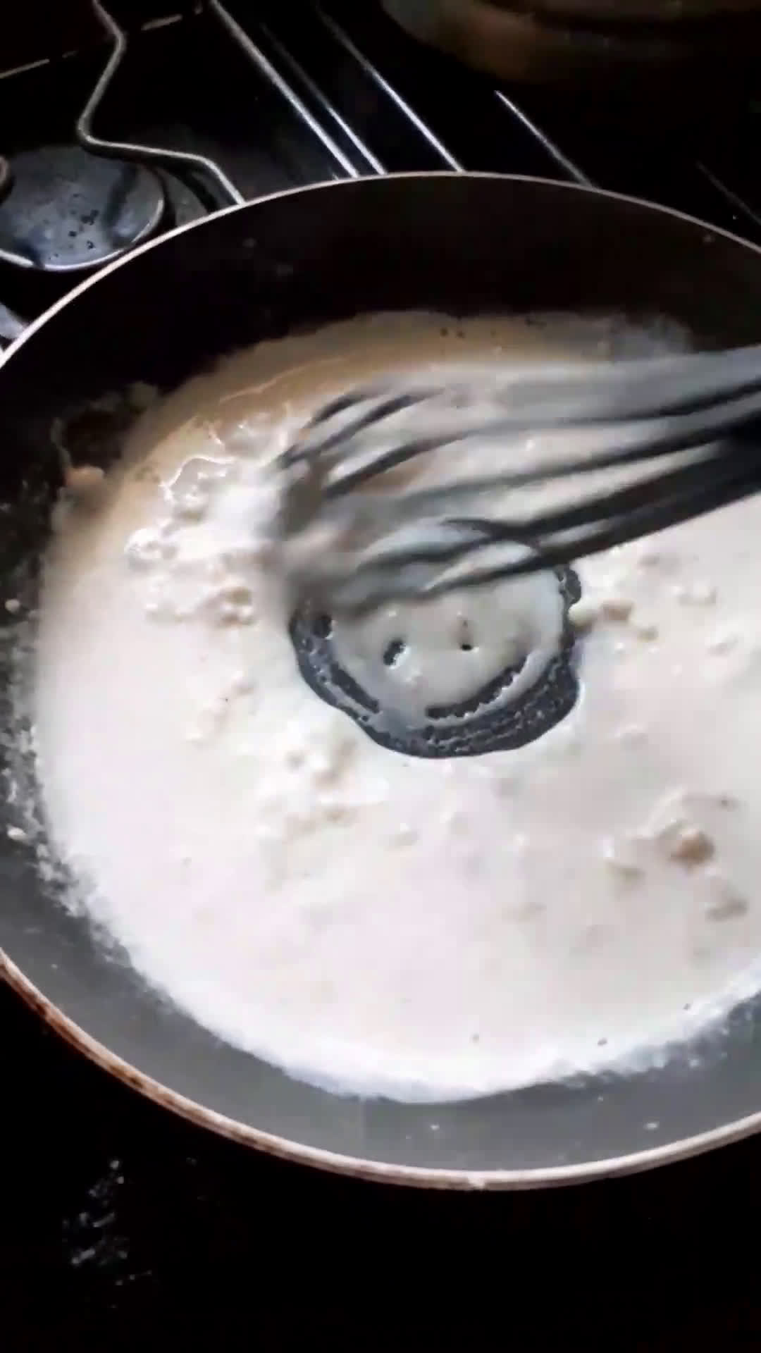 Foto del paso 9 de la receta: Chambarete de res frito con salsa bechamel 😋😋😋