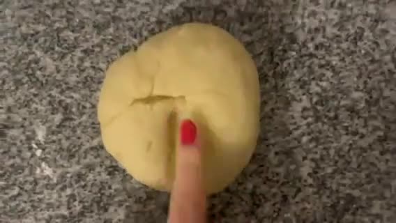 Foto del paso 3 de la receta: Empanadas de carne cortada a cuchillo (y masa)