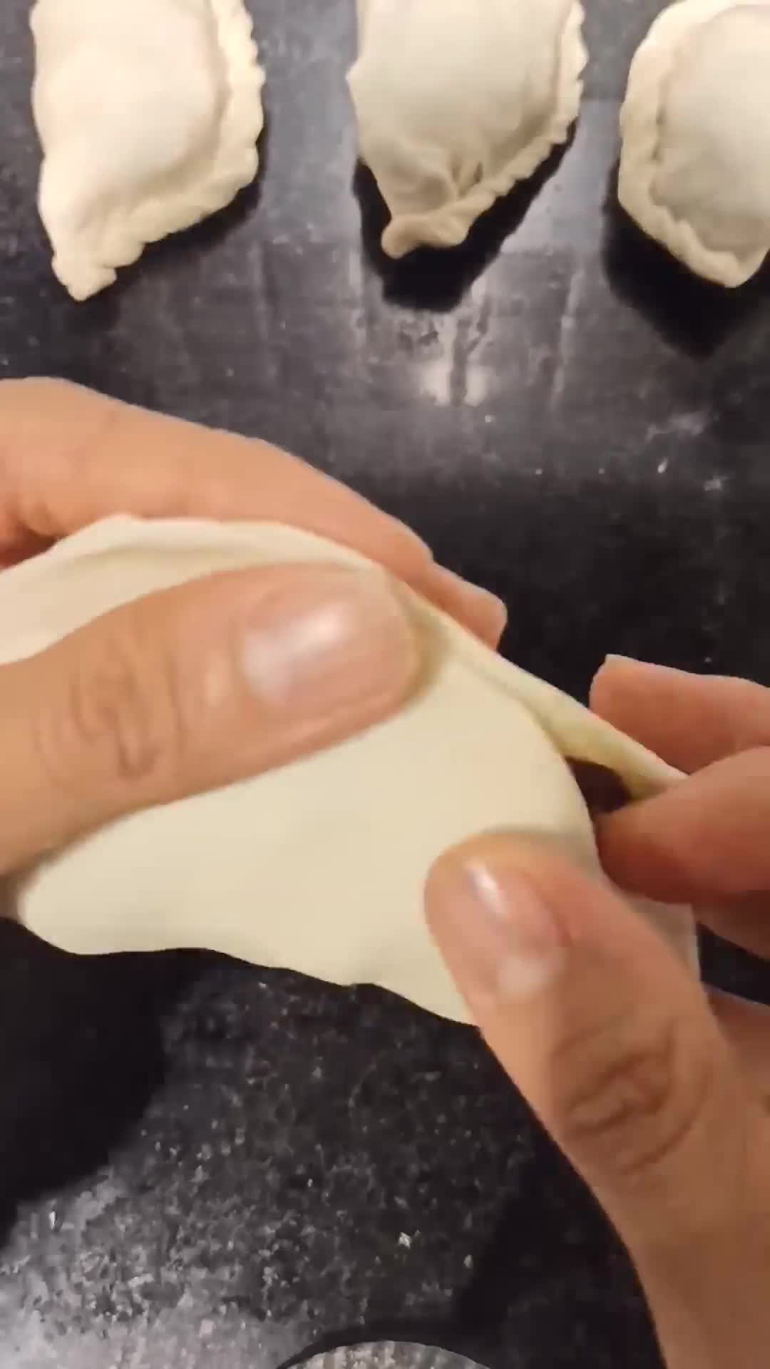 Foto del paso 6 de la receta: La mejor masa de empanadas