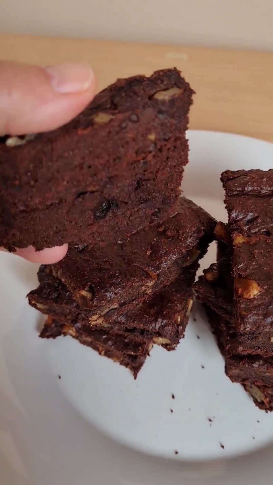 Foto del paso 3 de la receta: Brownie saludable sin azúcares agregados ni edulcorantes 🍫