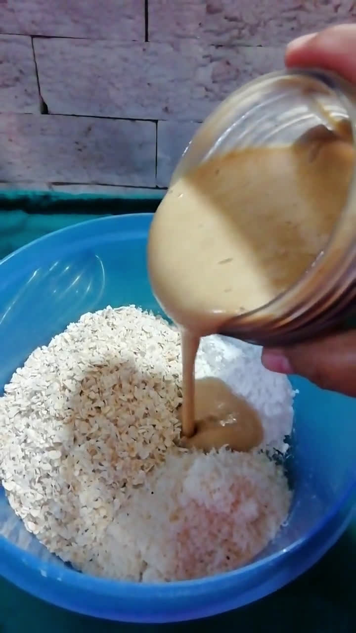Foto langkah ke 2 dari resep 680.Banana Oatmeal Coconut Cake Diet.