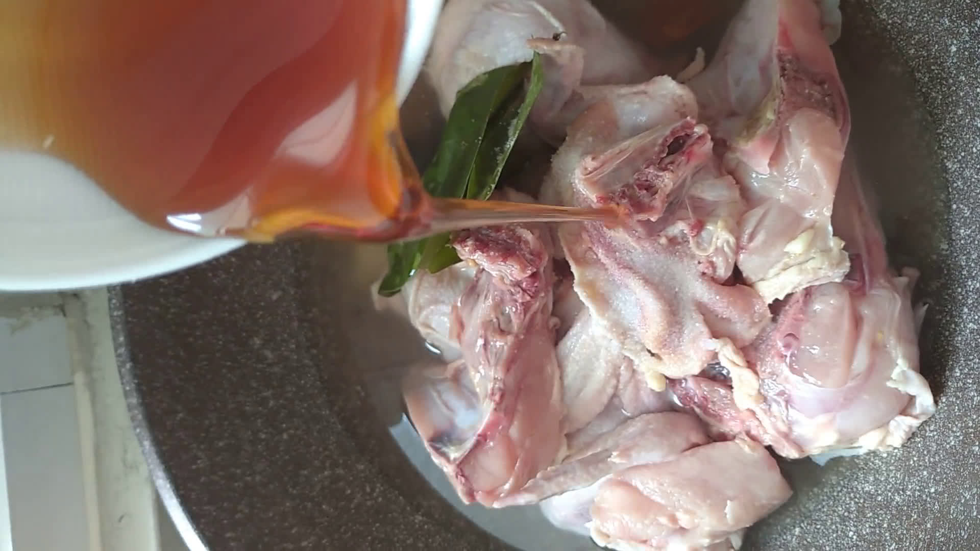 Foto langkah ke 2 dari resep Ayam Bakar Madu (Teflon).
