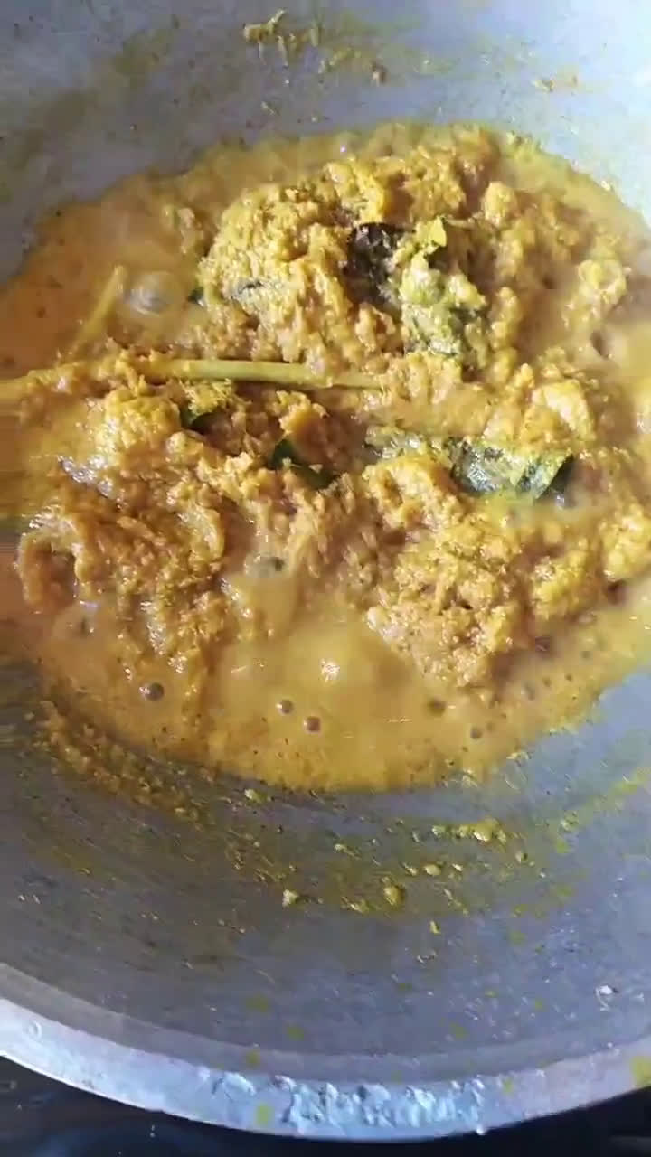 Foto langkah ke 4 dari resep Ayam goreng lengkuas.