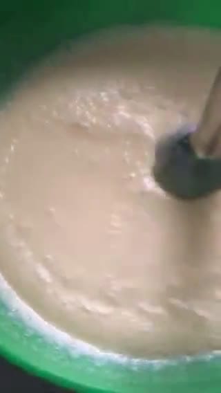 Foto del paso 1 de la receta: Coca de pera 🍐