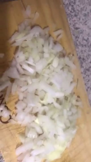 Foto del paso 1 de la receta: Salsa verde chilena