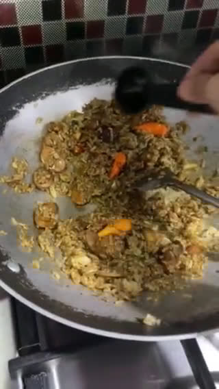 Foto langkah ke 3 dari resep Nasi Goreng Special.