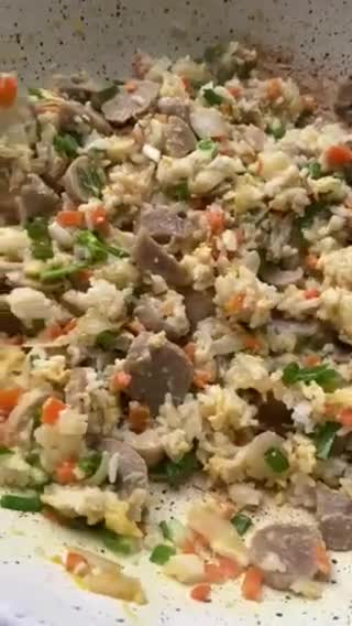 Foto langkah ke 5 dari resep Meatball Vegetables Cheese Baked Rice.