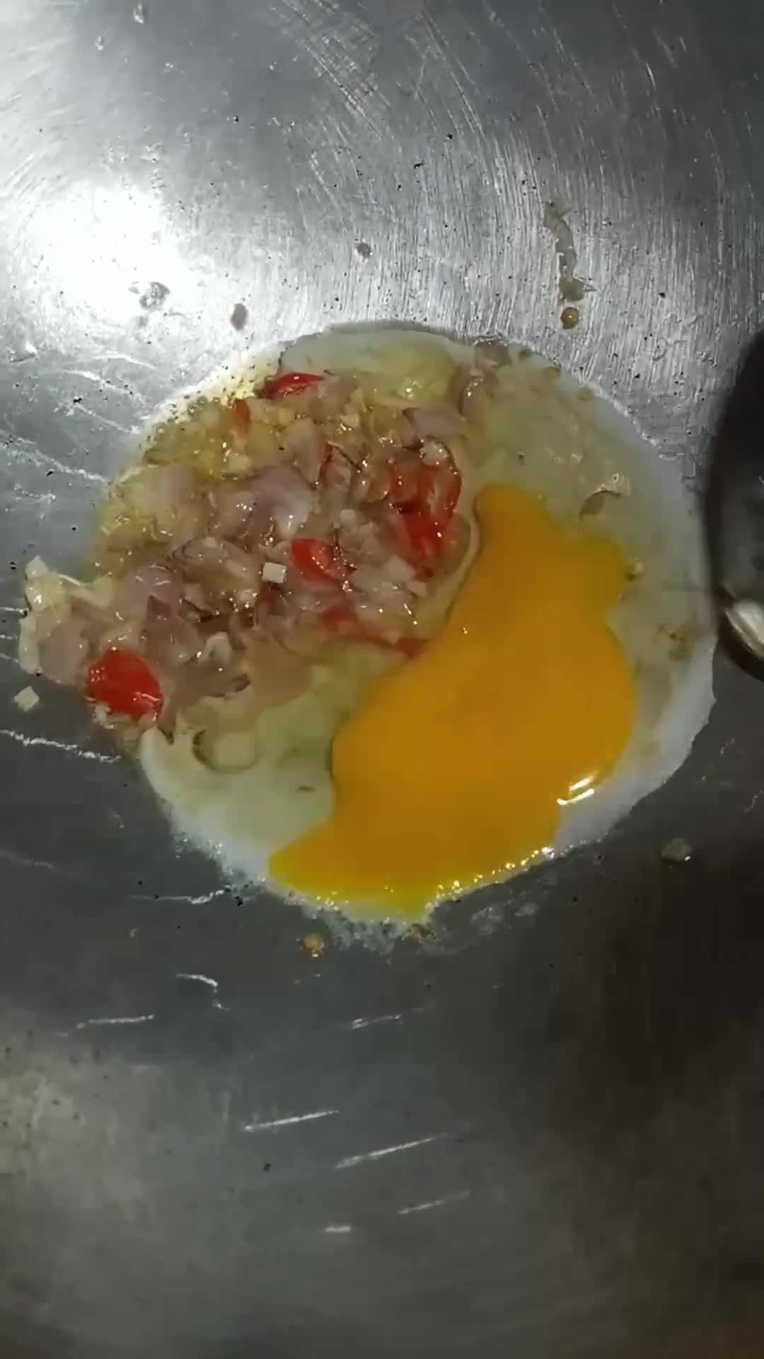 Foto langkah ke 2 dari resep Nasgor simpel.