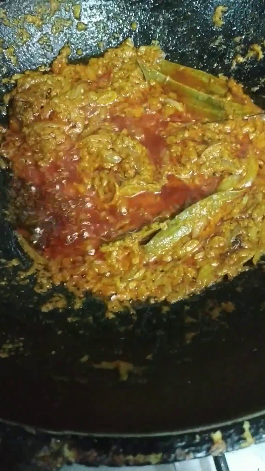 ক‍্যাপসিকাম ও কাজুবাদাম দিয়ে মশলাদার মুরগী। রেসিপির ধাপ 5 ছবি