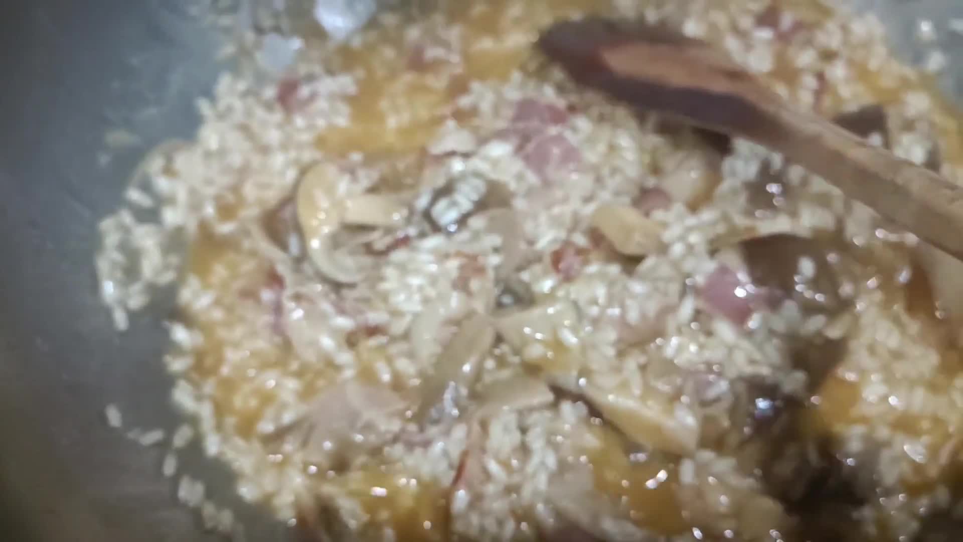 Foto del paso 7 de la receta: Risotto de bacon y setas