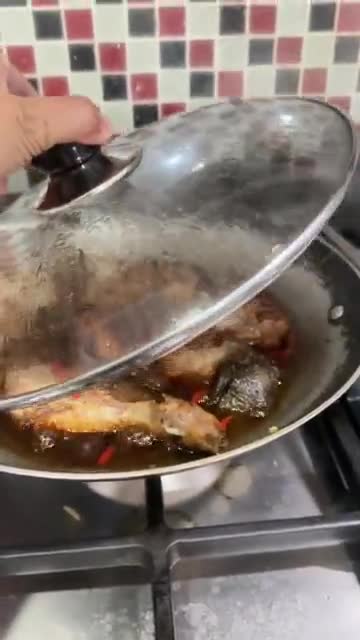 Foto langkah ke 3 dari resep Semur Ayam Pedas.