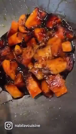Une image de l'étape 2 de Poulet façon yakitori.