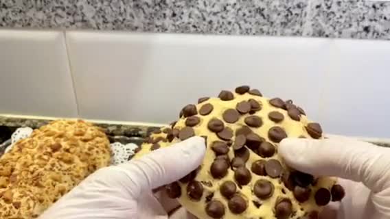 Foto del paso 17 de la receta: Cookies blandas con cacahuetes, con chocolate y con coco