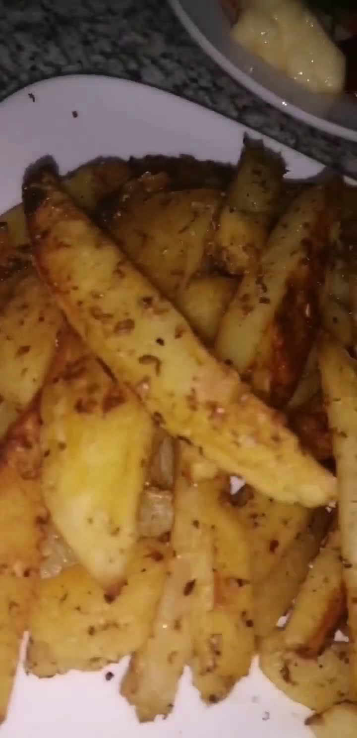 صورة لخطوة 4 من وصفة الذ ودجز على طريقتي 😋🥔