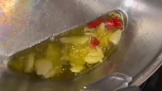 A picture of step 3 of Spaghettoni Arrabiata.