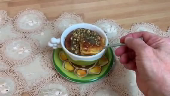 Foto del passaggio 6 della ricetta Tortino in Tazza di Cocco Cremoso
