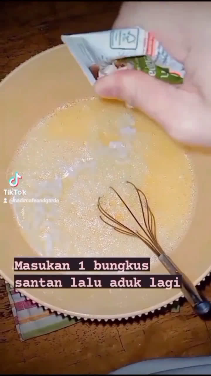 Foto langkah ke 2 dari resep Klappertaart panggang lembut ✨✨✨.