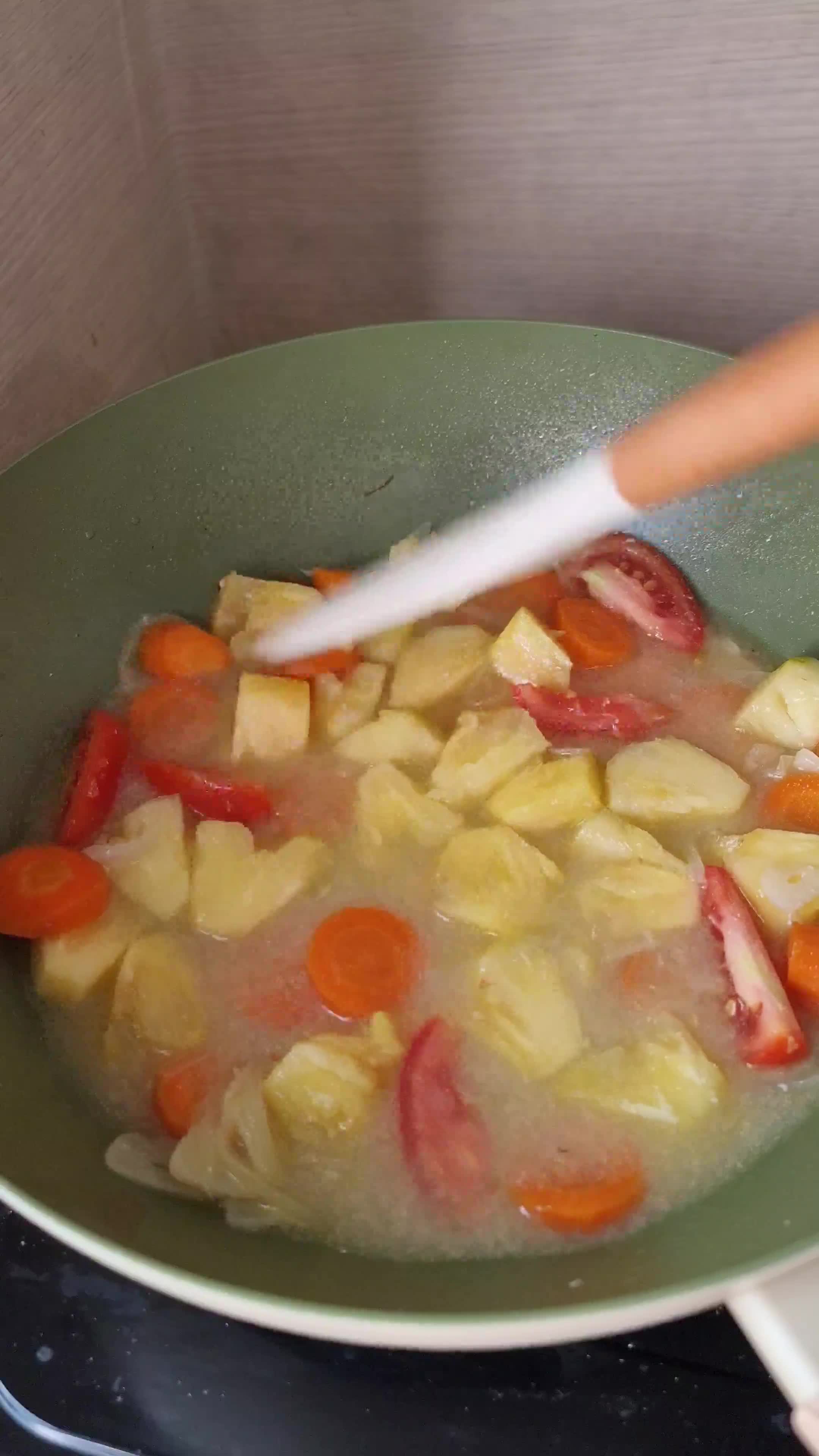 Foto langkah ke 4 dari resep Ayam Asam Manis Nanas.