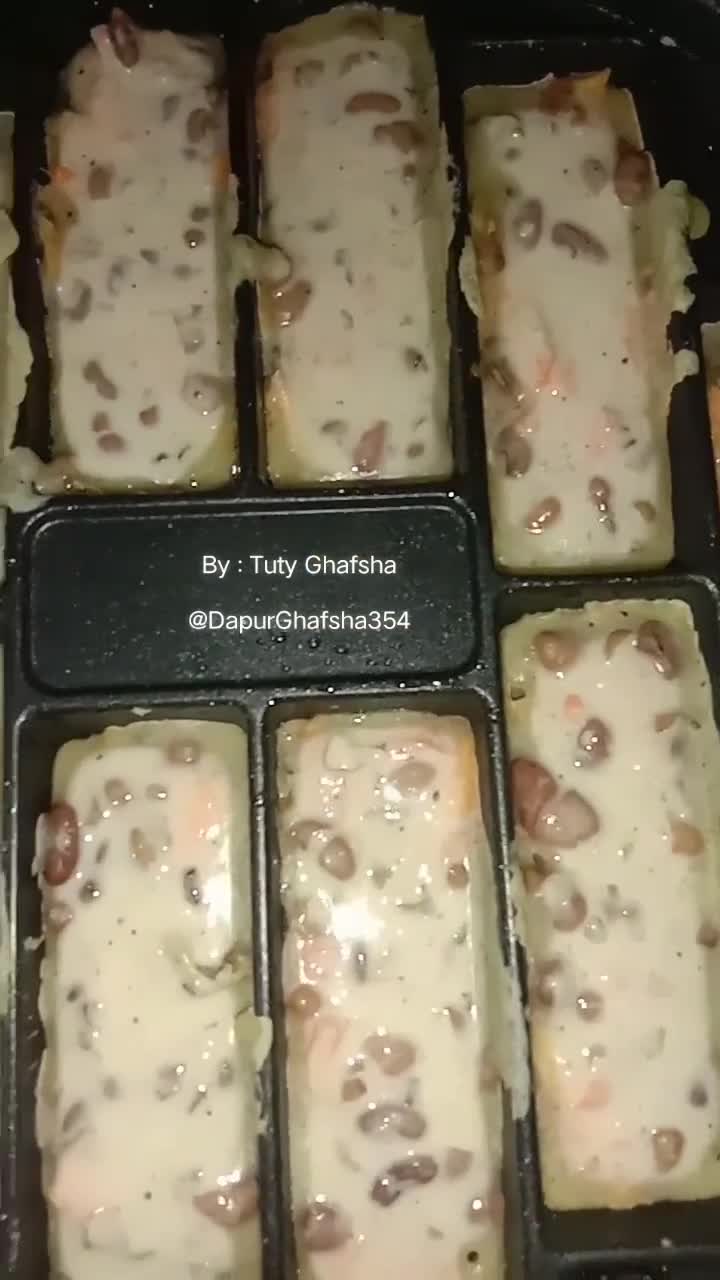 Foto langkah ke 5 dari resep Pukis Bakwan Kacang Tolo.