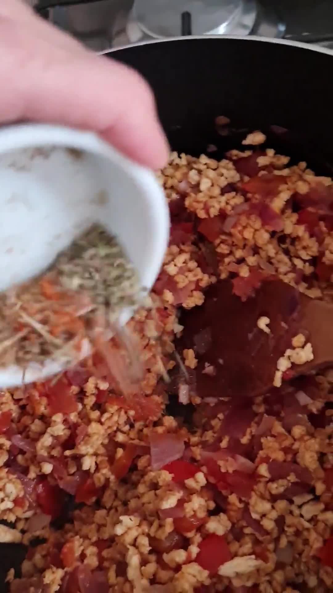 Foto del paso 2 de la receta: Pastel de papa vegetariano con opción vegana 🥔 ♥ 🐄