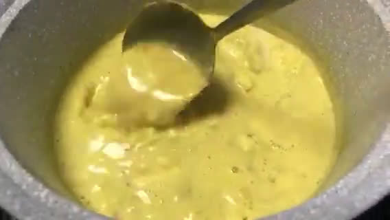 Gambar langkah 2 resipi Masak Lemak Cili Api Telur Masin.