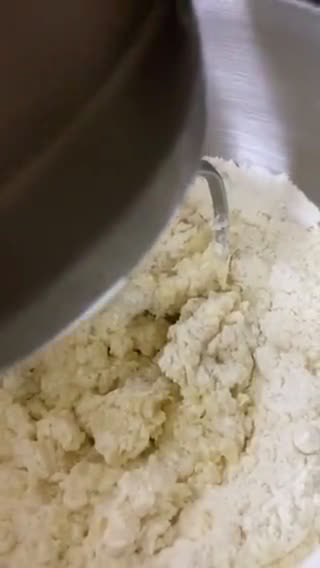 صورة لخطوة 1 من وصفة فطيرة الكرز اللذيذه 🍒🍒