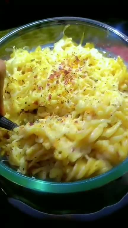 बेक्ड चीज़ व्हाइट सॉस पास्ता 🍝 रेसिपी चरण 5 फोटो