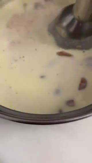 Foto del paso 6 de la receta: Salsa de quesos y setas nameko para pasta