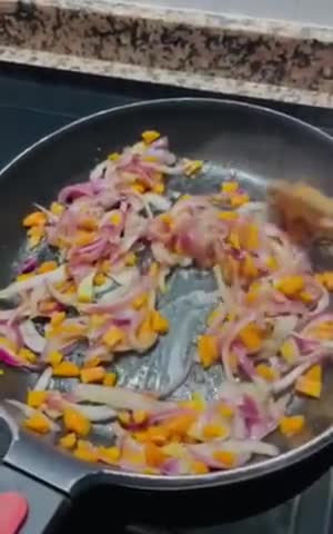 Foto del paso 2 de la receta: Solomillo de pollo a la naranja con pistacho 🍊 🐣