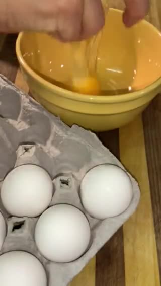 Foto del paso 2 de la receta: Sopitas con Huevo #diademuertos #lacocinadeconsuelo