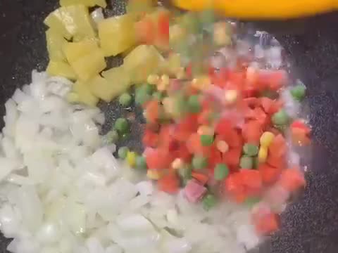 麵味露繽紛炒飯的食譜步驟2照片