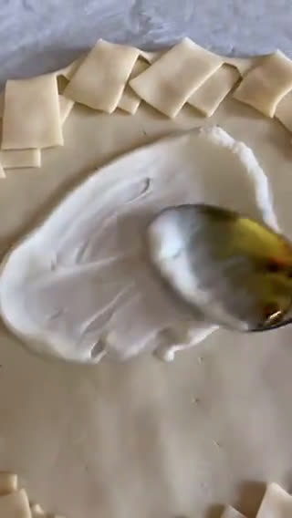 Une image de l'étape 4 de ☆Tarte Rustique aux Courgettes Jaunes☆.