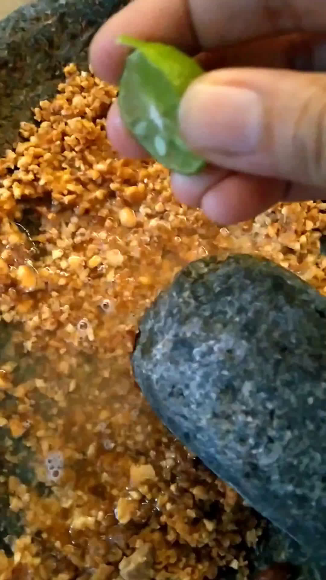 Foto langkah ke 2 dari resep Tahu Masak Cilacap.
