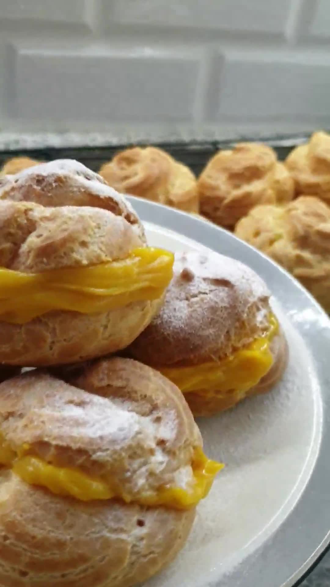 Foto langkah ke 10 dari resep Kue Sus Vla Labu Kuning.