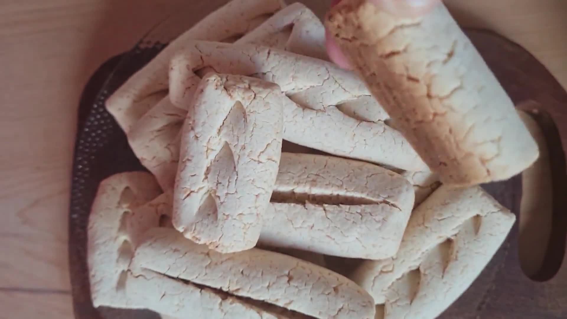 Foto del paso 6 de la receta: Chipa manduví (kandoi) 🇵🇾 Chipá dulce con maní