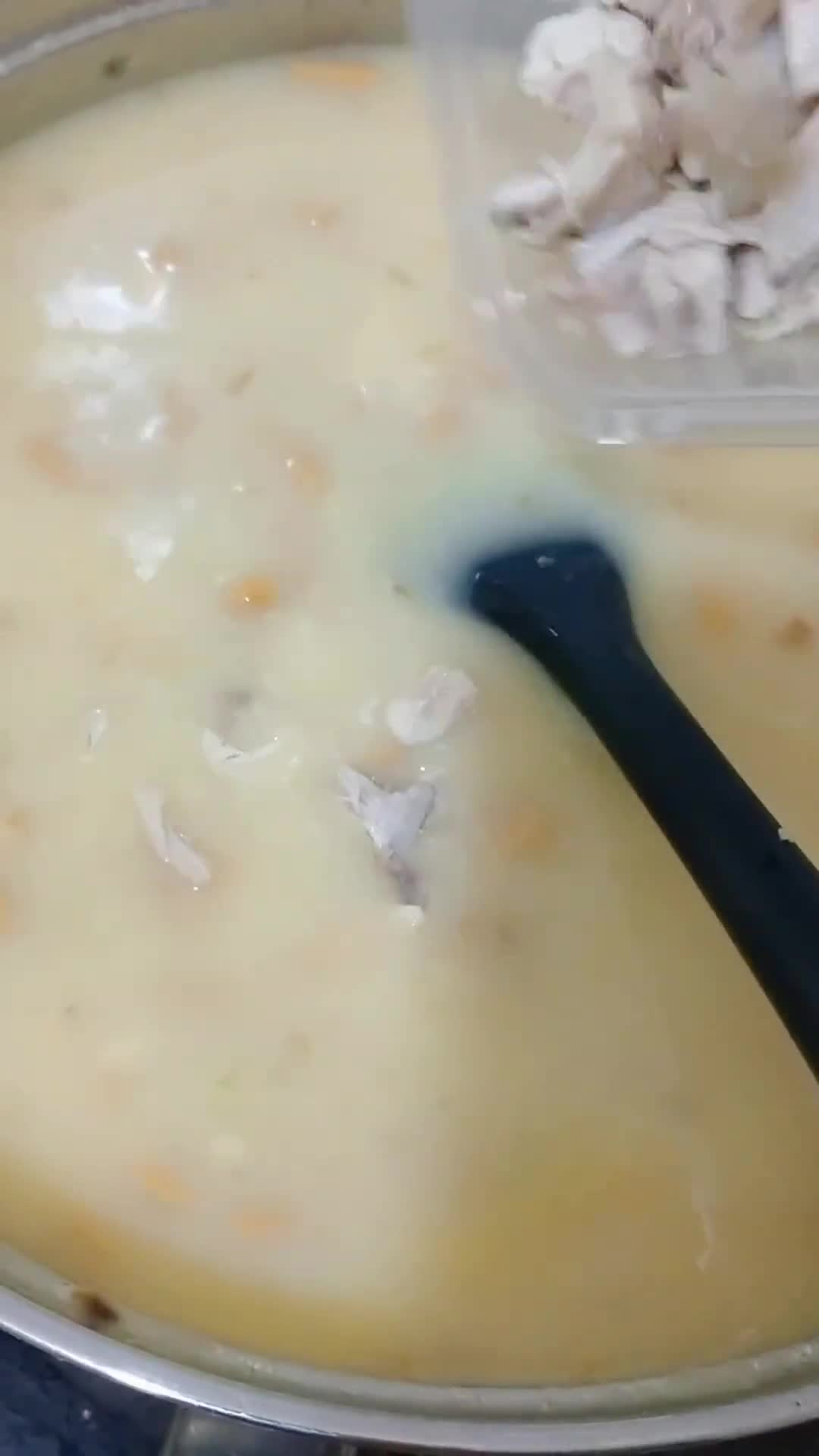 Foto langkah ke 3 dari resep Chicken Pot Pie (Zuppa Soup).