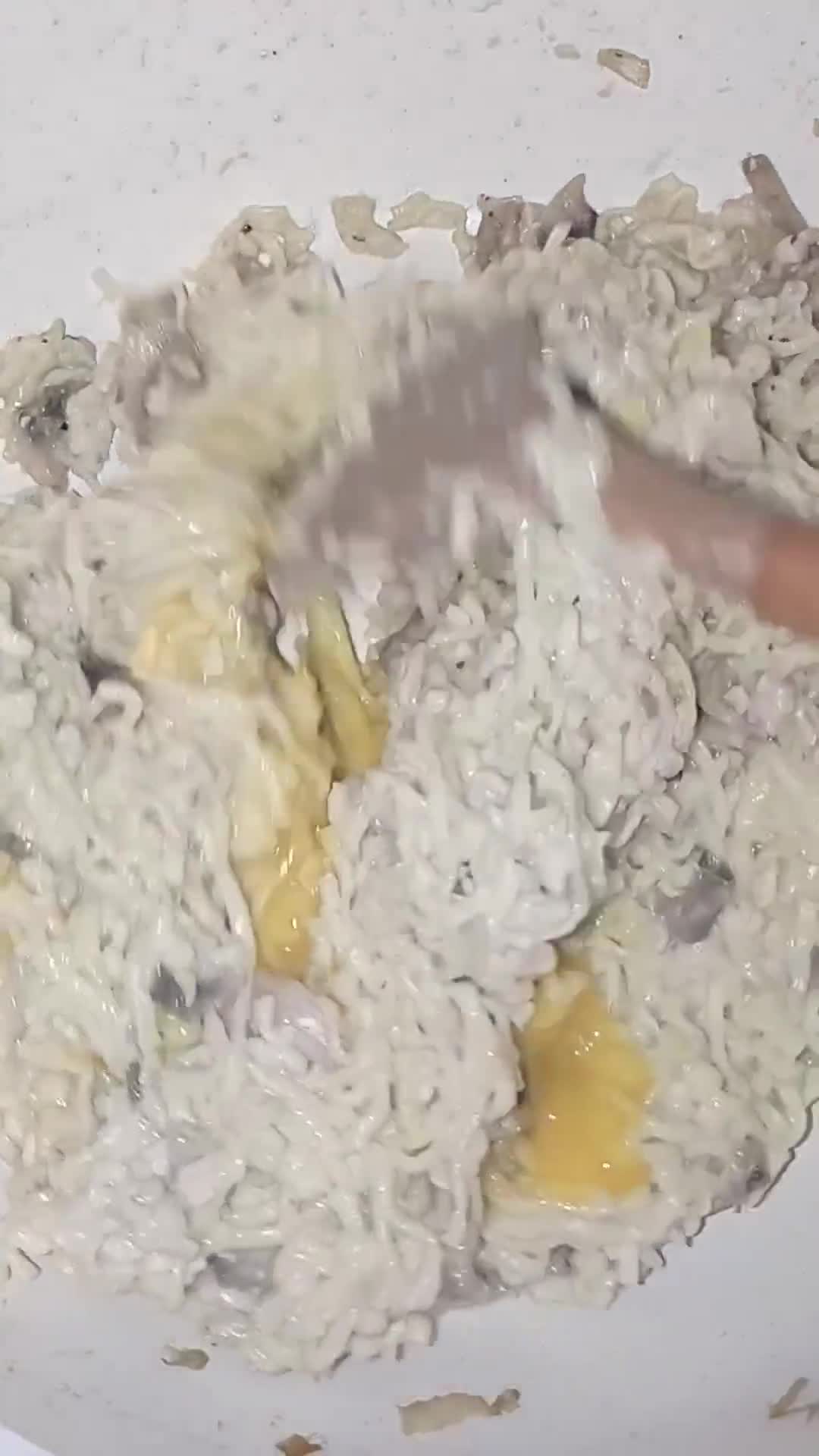 Foto langkah ke 6 dari resep Bakmie Creamy Carbonara.