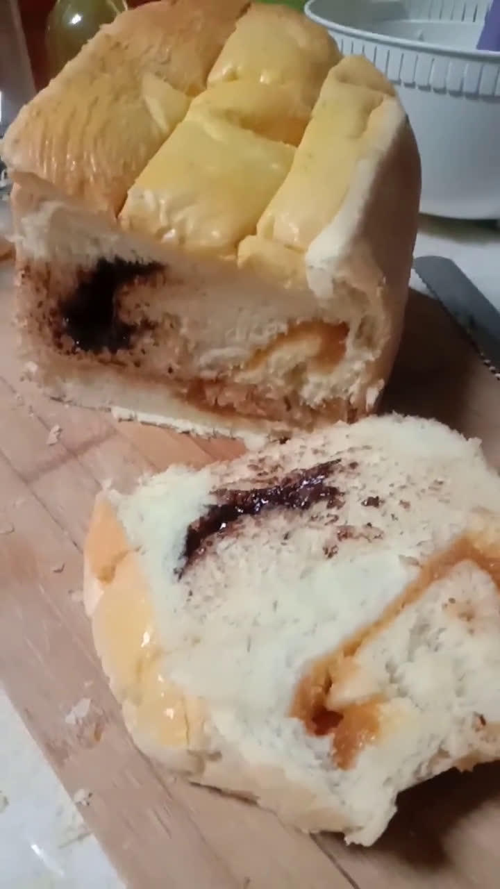 Foto langkah ke 8 dari resep Roti Coklat Nanas.
