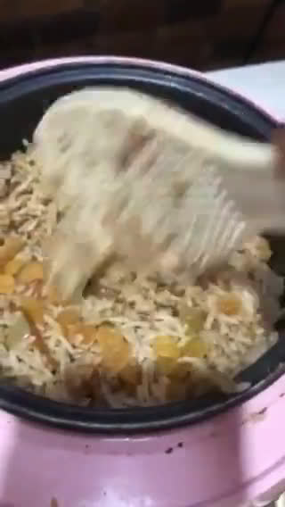 Foto langkah ke 9 dari resep Nasi Kebuli Sapi rice cooker (pakai bumbu Instan).