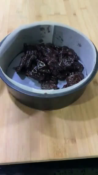 Gambar langkah 4 resipi Kek Batik Biscoff yang Melting 💖.