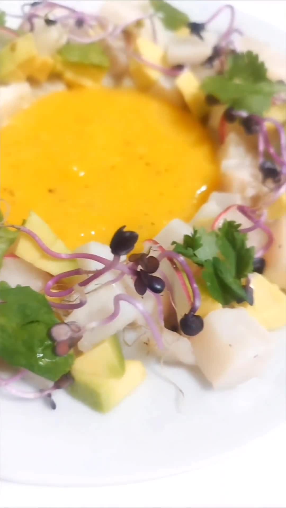 Foto del paso 6 de la receta: Ceviche de merluza con salsa de mango y jengibre