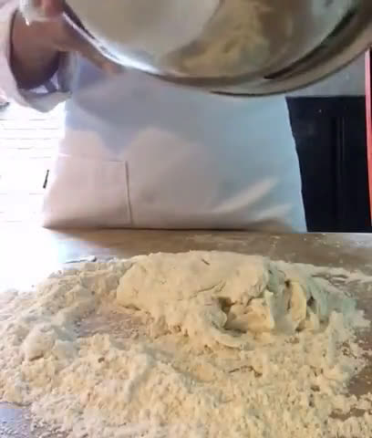 Foto del paso 7 de la receta: Ciabatta con dip de alcachofa y espinaca 🥖🥬