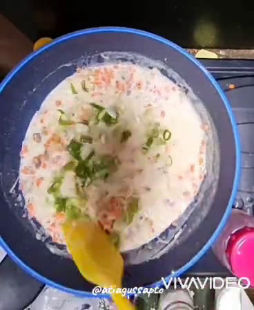 Foto langkah ke 5 dari resep Schotel Bihun (489).