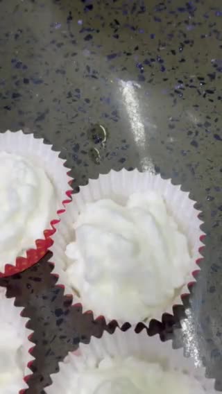 Gambar langkah 3 resipi Cloud Egg.