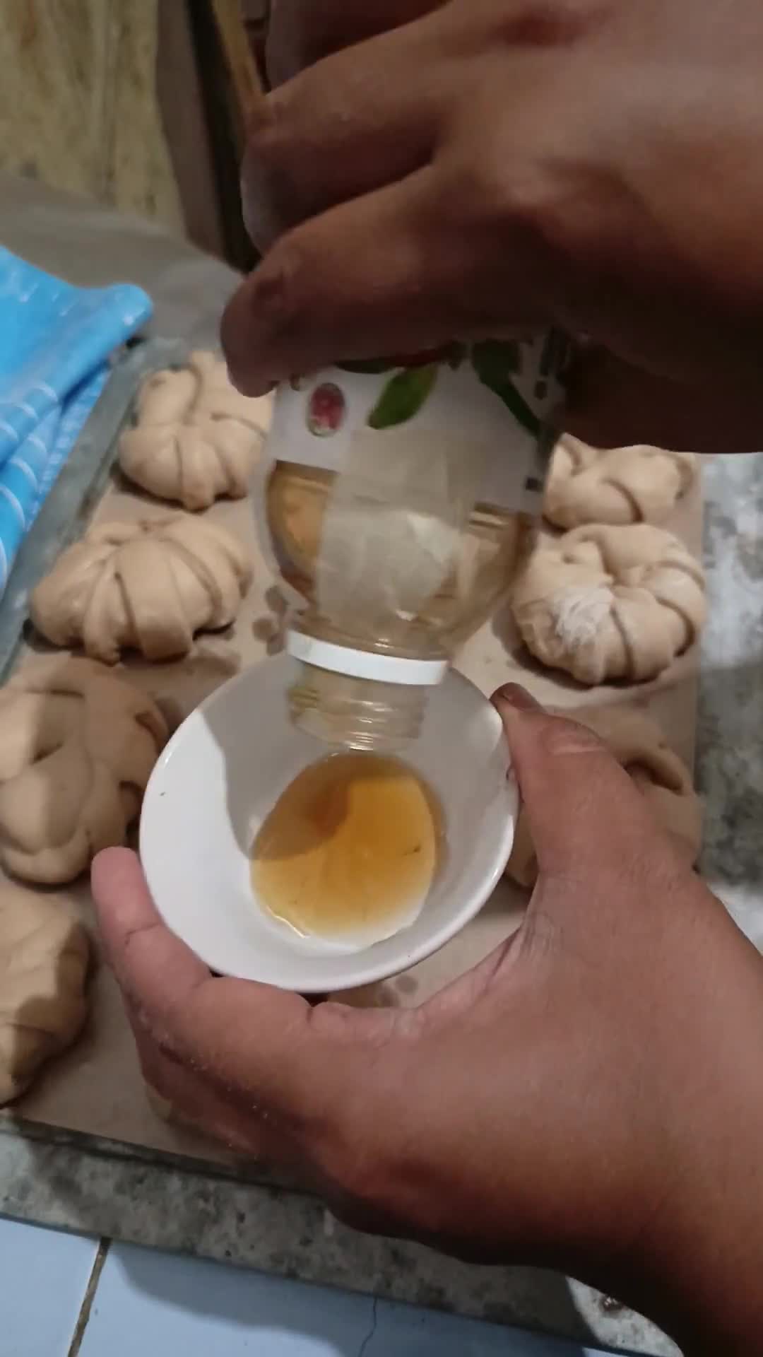 Foto langkah ke 17 dari resep Roti cokelat.
