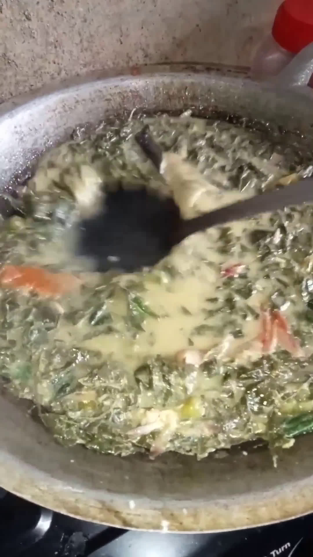 Foto langkah ke 5 dari resep Gulai Daun Ubi.