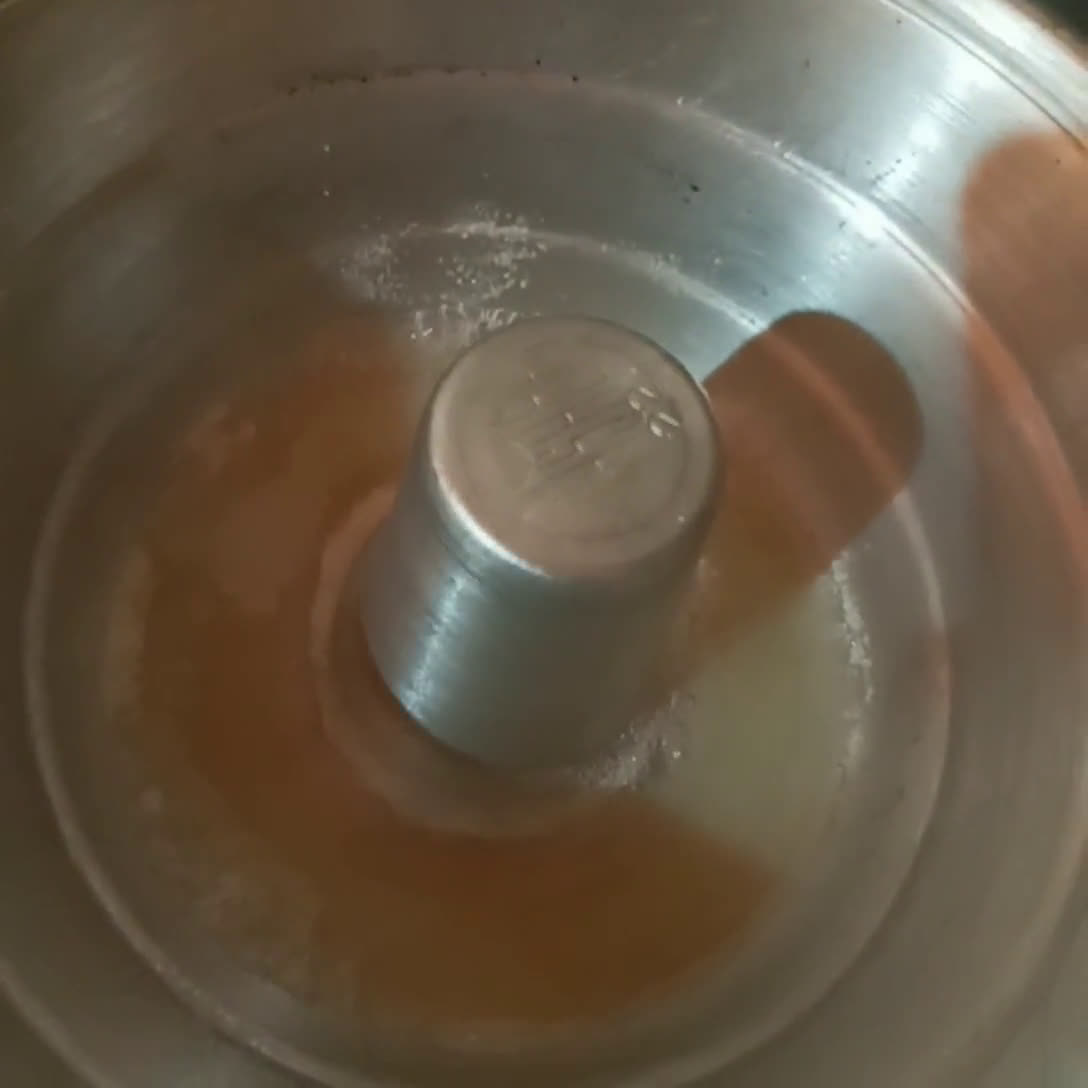 Foto del paso 1 de la receta: Budín de pan fácil !!!!