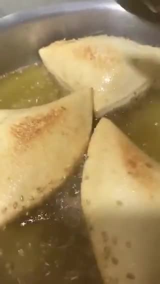 صورة لخطوة 4 من وصفة خبز البالون بالسمسم