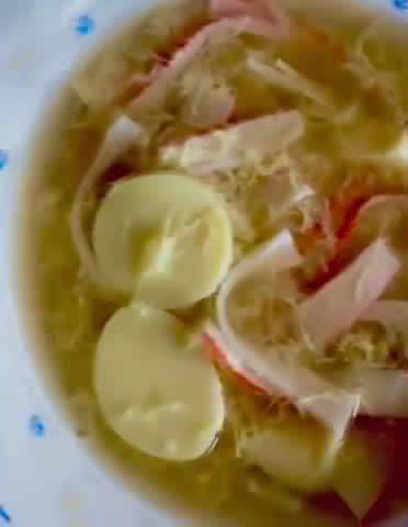 Gambar langkah 5 resipi Sup telur taucuk.