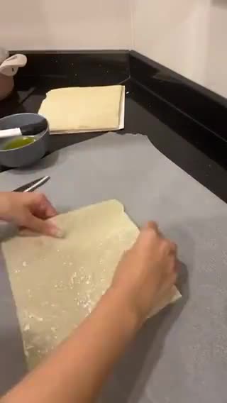صورة لخطوة 1 من وصفة جلاش بالدجاج